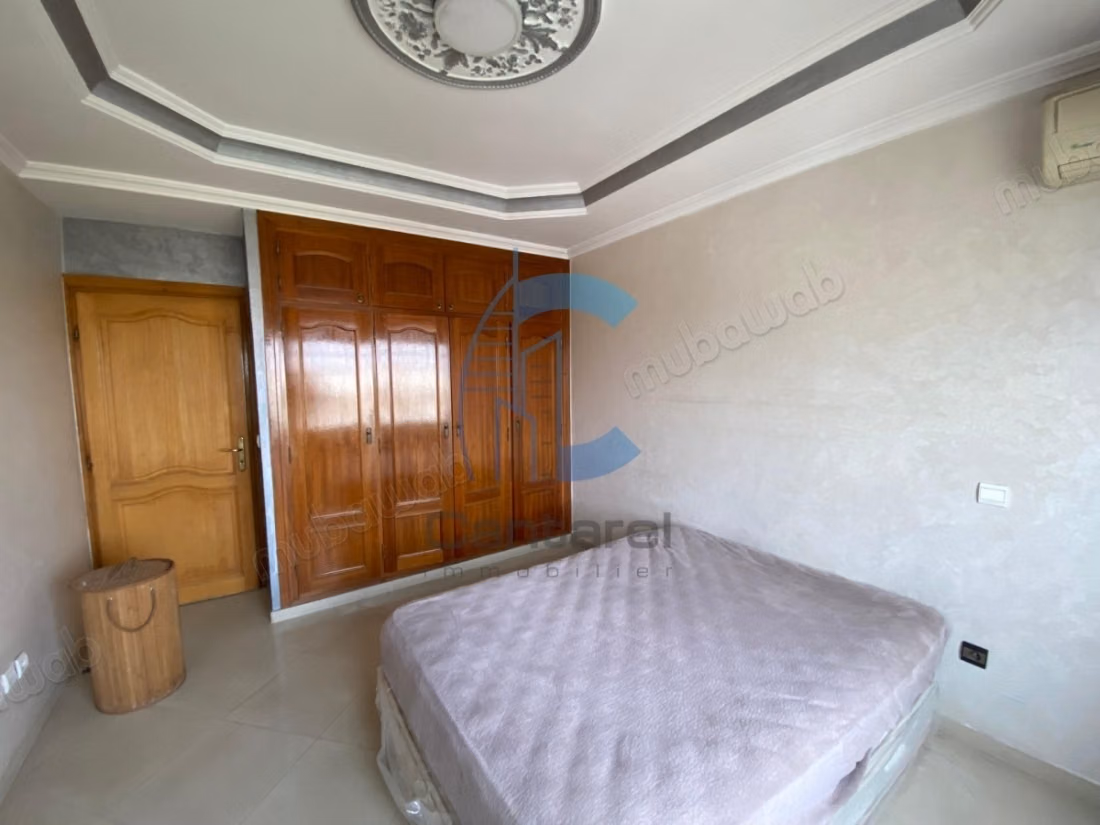 À vendre villa avec jardin à nassim
