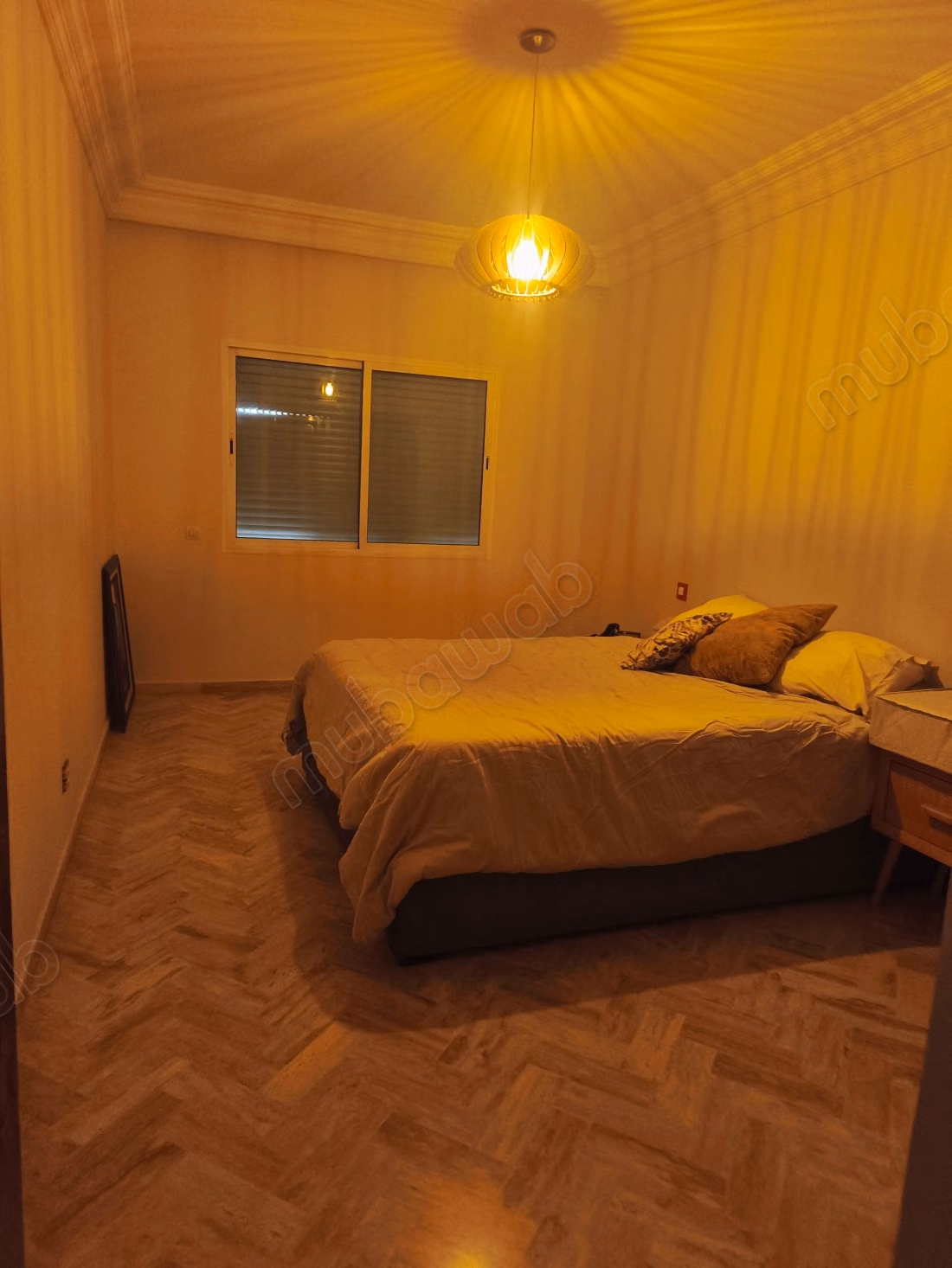 Vend appartement à Racine. 2 chambres agréables. Salon typique marocain, résidence sécurisée
