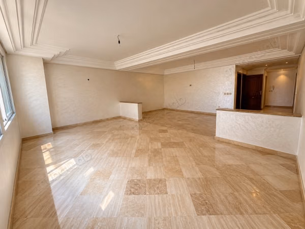 Apartment for sale in Beauséjour - 250 m