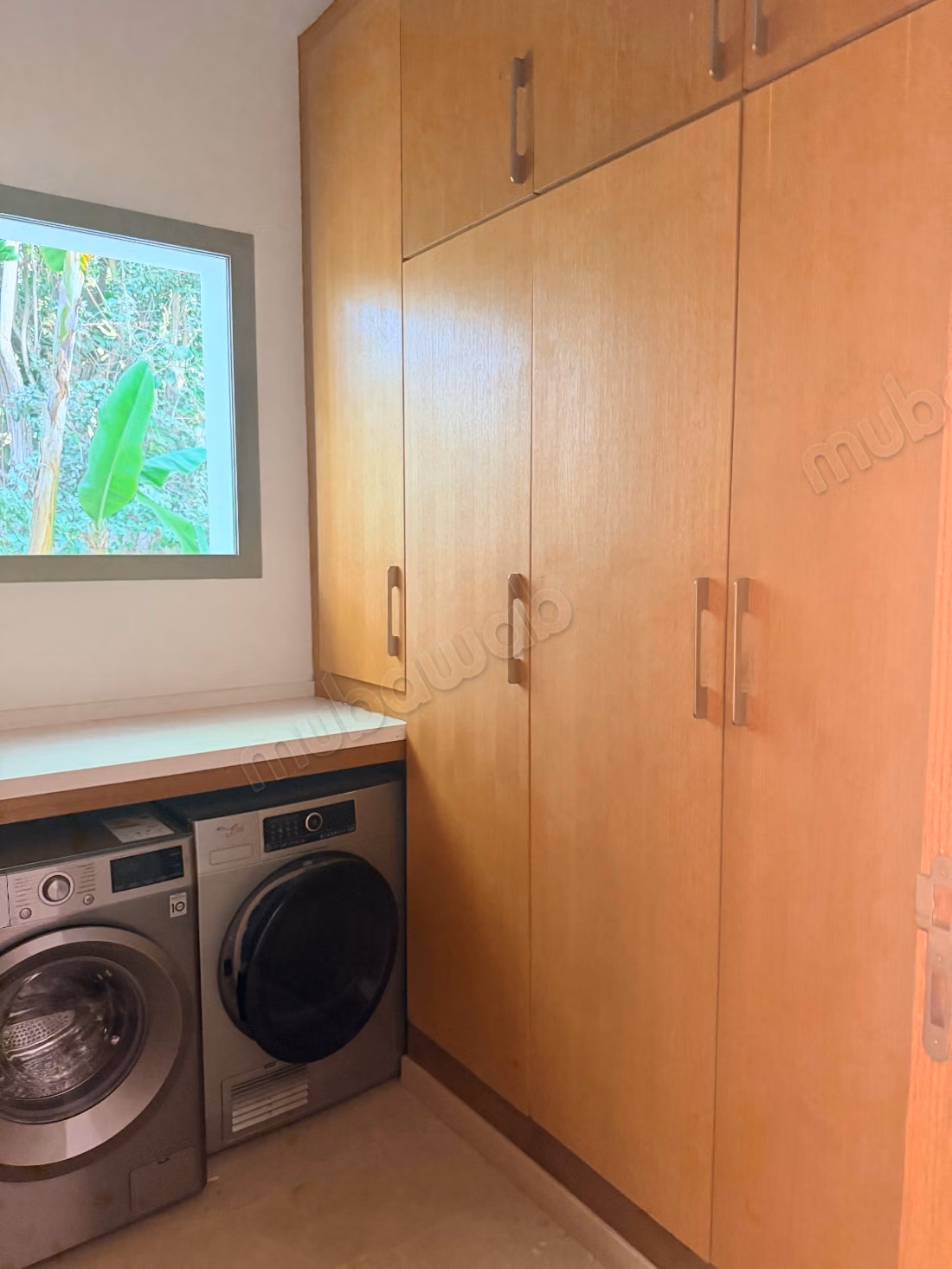 Bellissima villa recente in affitto per uso professionale uffici