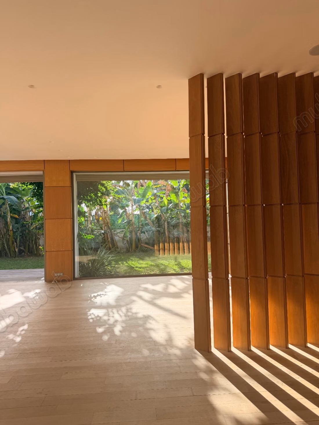 Bellissima villa recente in affitto per uso professionale uffici