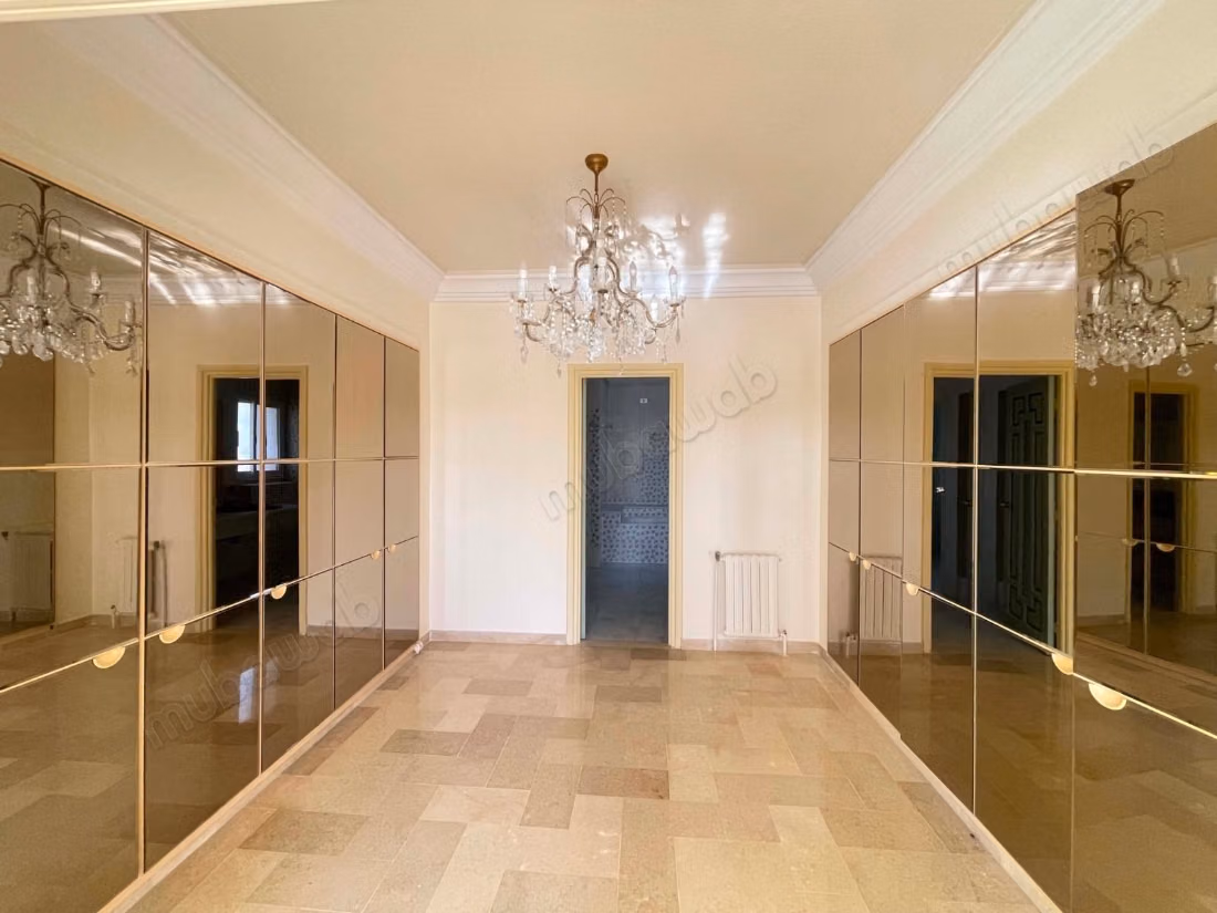 For rent villa on Rue du Parc Soukra