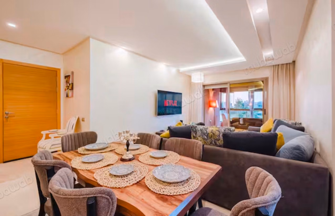 Bel appartement à vendre à prestigia. 
Surface de 94 m². 
Bien meublé