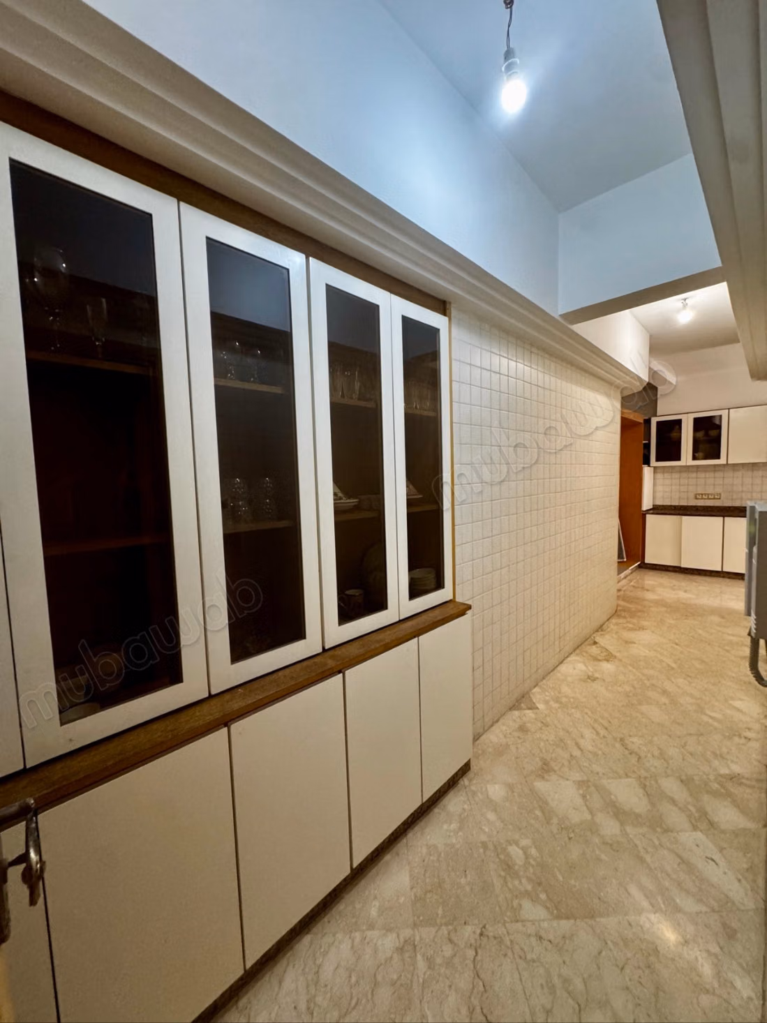À vendre – spacieux appartement de 176 m² avec terrasse, racine, casablanca