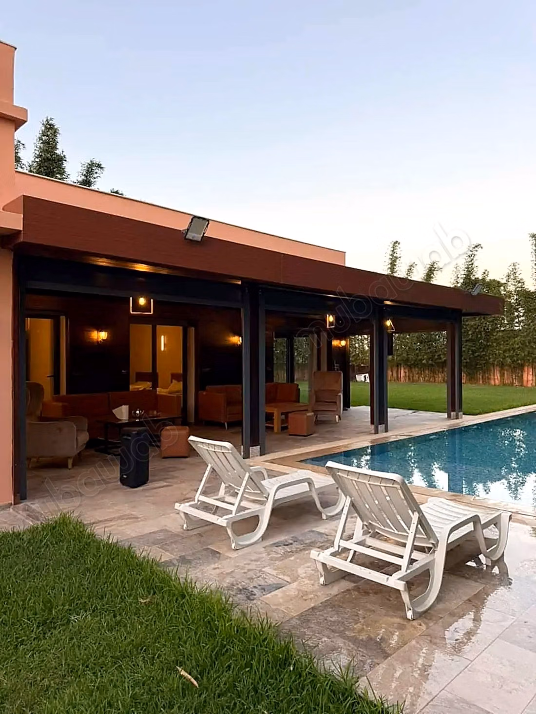 Villa avec piscine à vendre près de la Maâmora