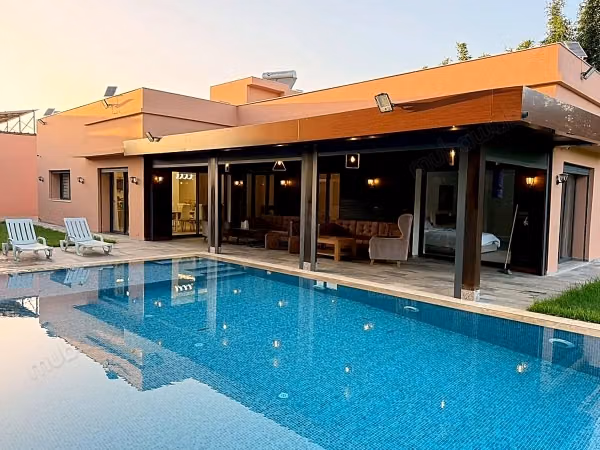 Villa met zwembad te koop nabij Maâmora