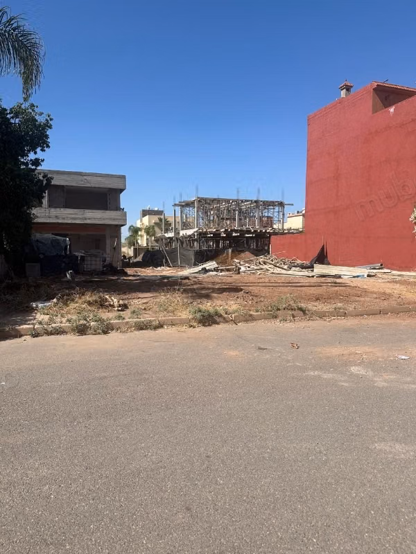 In Vendita - Terreno a Targa per Villa