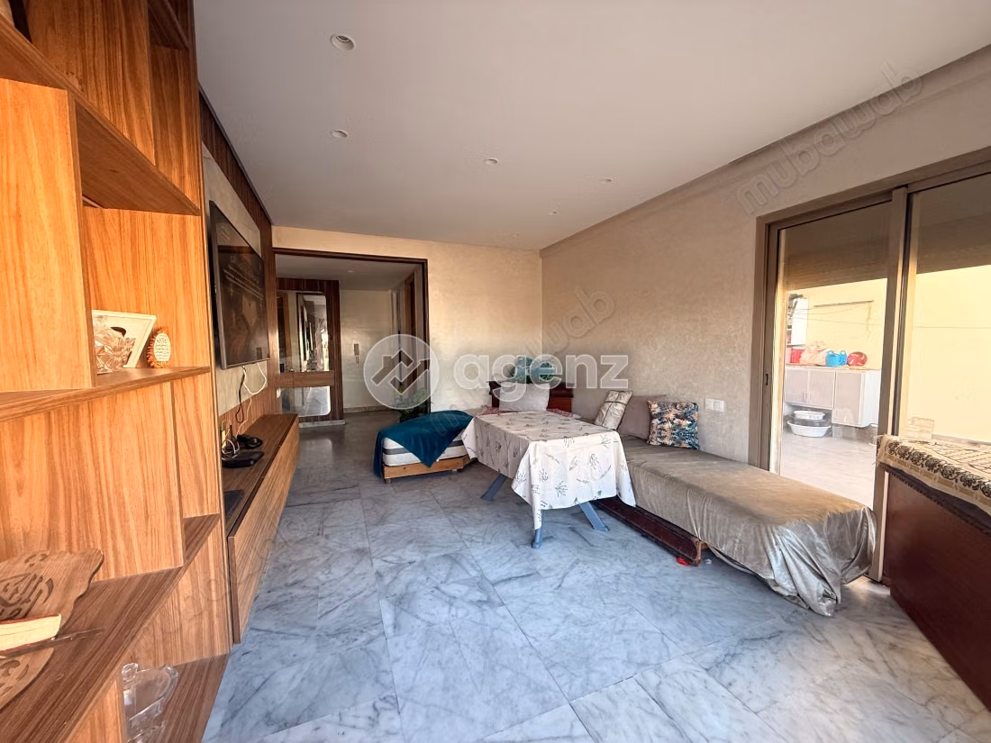 Appartement à vendre 151 m², 3 chambres 
Route de Mohammedia 
Mohammedia