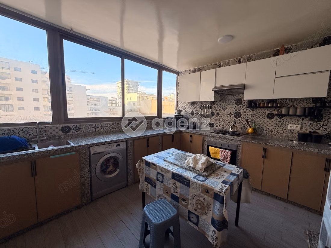 Appartement à vendre 151 m², 3 chambres 
Route de Mohammedia 
Mohammedia