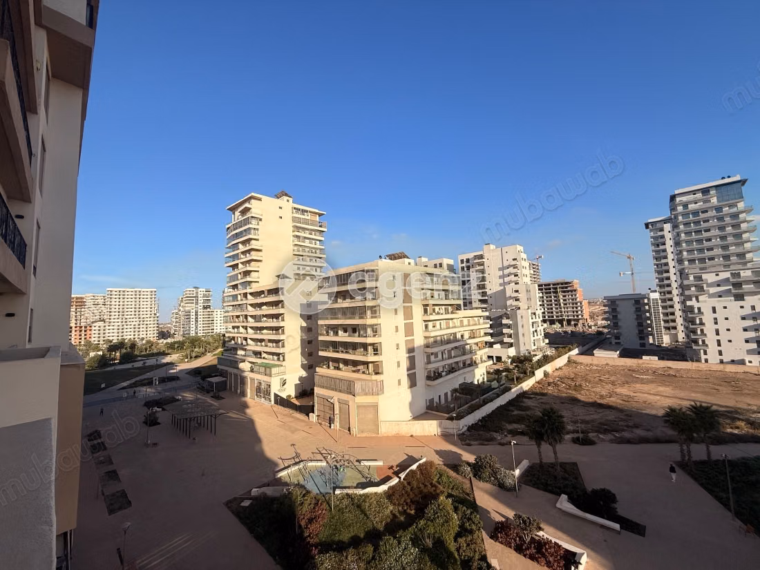 Appartement à vendre 151 m², 3 chambres 
Route de Mohammedia 
Mohammedia