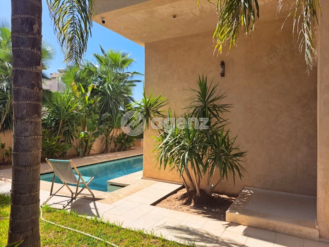 Villa à vendre 302 m², 3 chambres 
Route de Casablanca 
Marrakech