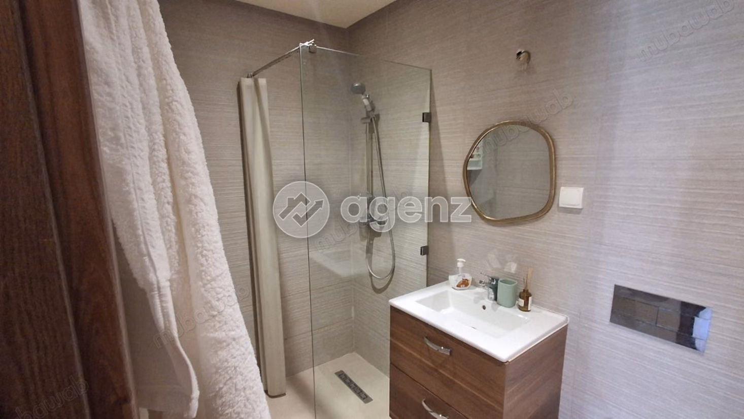 Appartement à louer 76 m², 2 chambres 
Autre Dar Bouazza