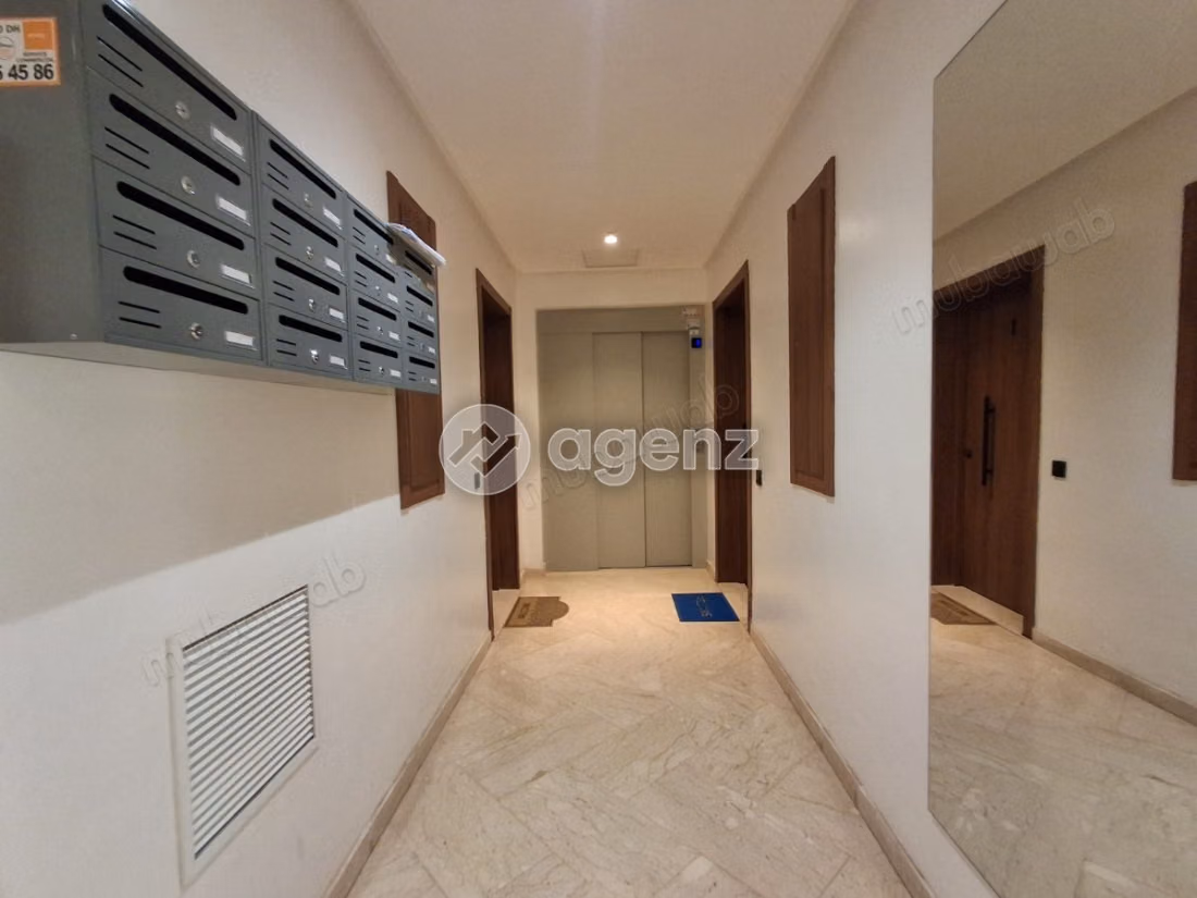 Studio à louer 54 m² 
Victoria Bouskoura