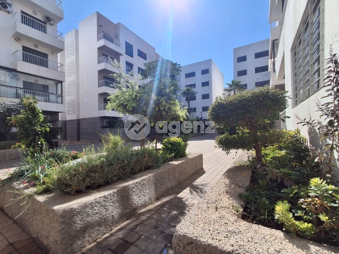Studio à louer 54 m² 
Victoria Bouskoura