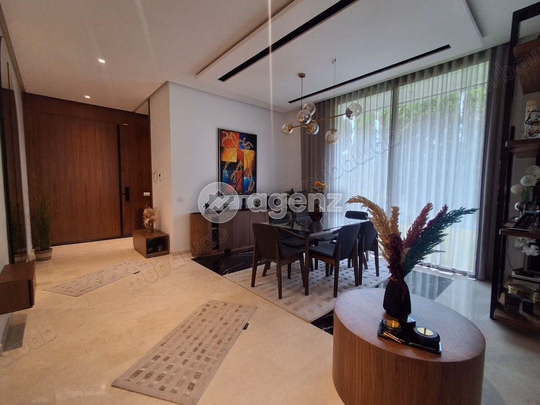 Villa à vendre 350 m², 4 chambres 
Autre Dar Bouazza