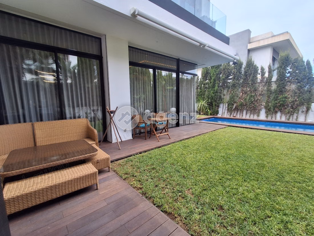 Villa à vendre 350 m², 4 chambres 
Autre Dar Bouazza