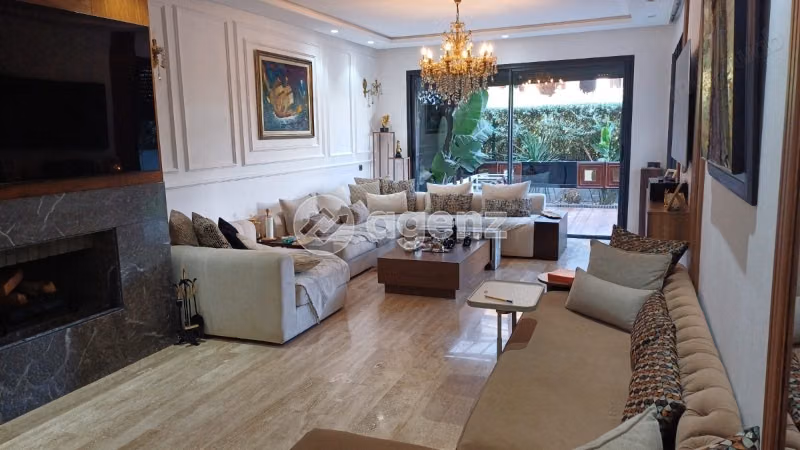 Appartement à vendre 258 m², 4 chambres 
Almaz Dar Bouazza
