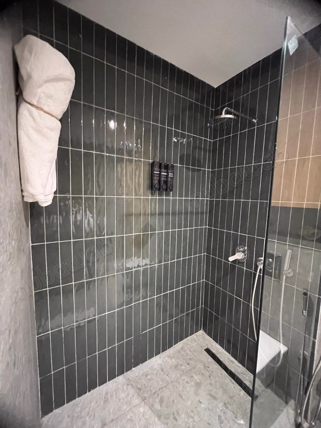 Appartement à louer à Ferme Bretonne Hay Arraha. Superficie totale 45 m². Entièrement meublé