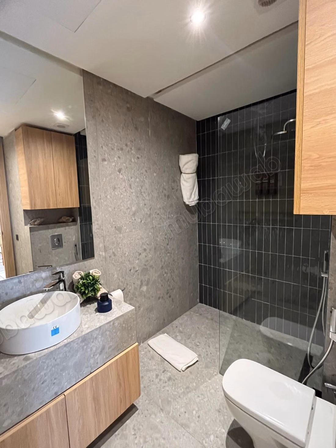 Appartement à louer à Ferme Bretonne Hay Arraha. Superficie totale 45 m². Entièrement meublé
