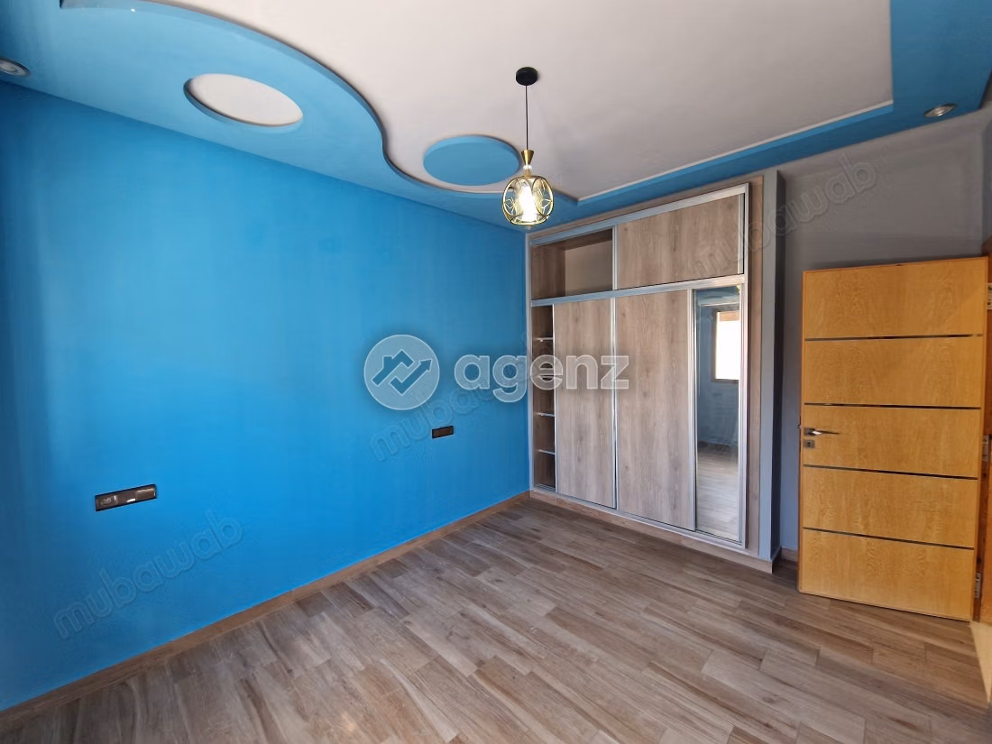 Villa à vendre 200 m², 4 chambres 
Naim Meknès