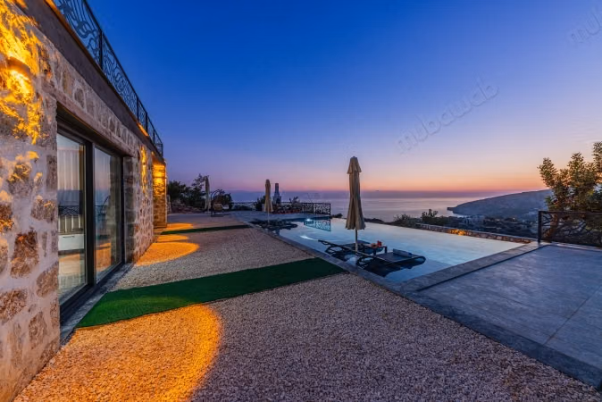 Terrain villa 644 m2 avec vue mer à ANFA