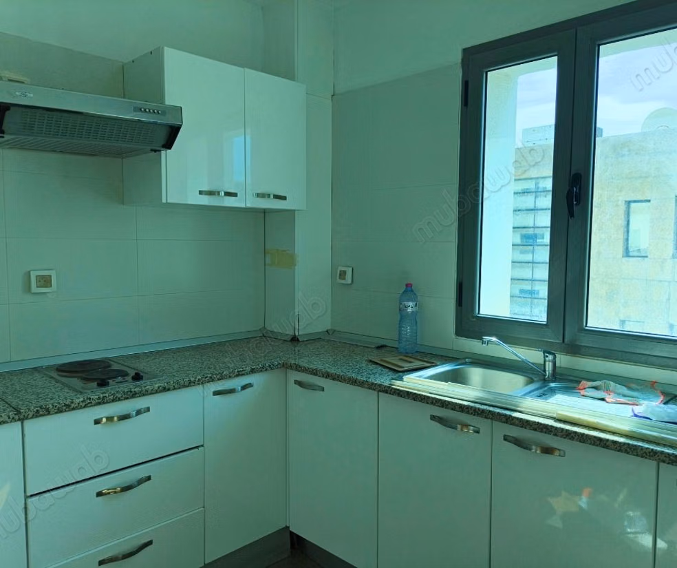 For rent office 500 m² the shores of the lake 1