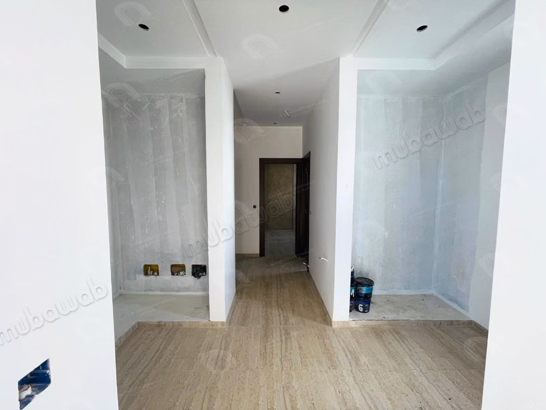 Villa de très haut standing à vendre – Chotrana 3