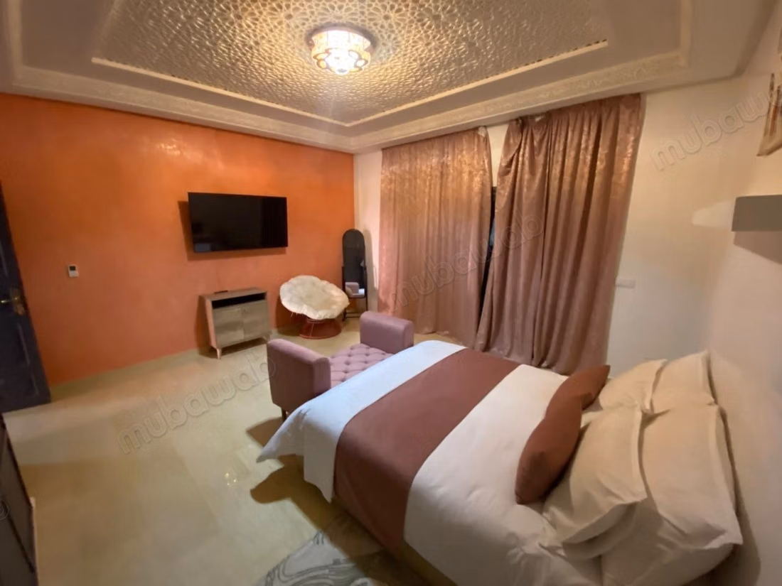 Villa de Lujo con Piscina Climatizada en Kawtar