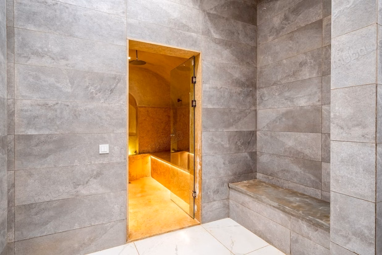 Somptueuse villa avc piscine hammam salle de sport