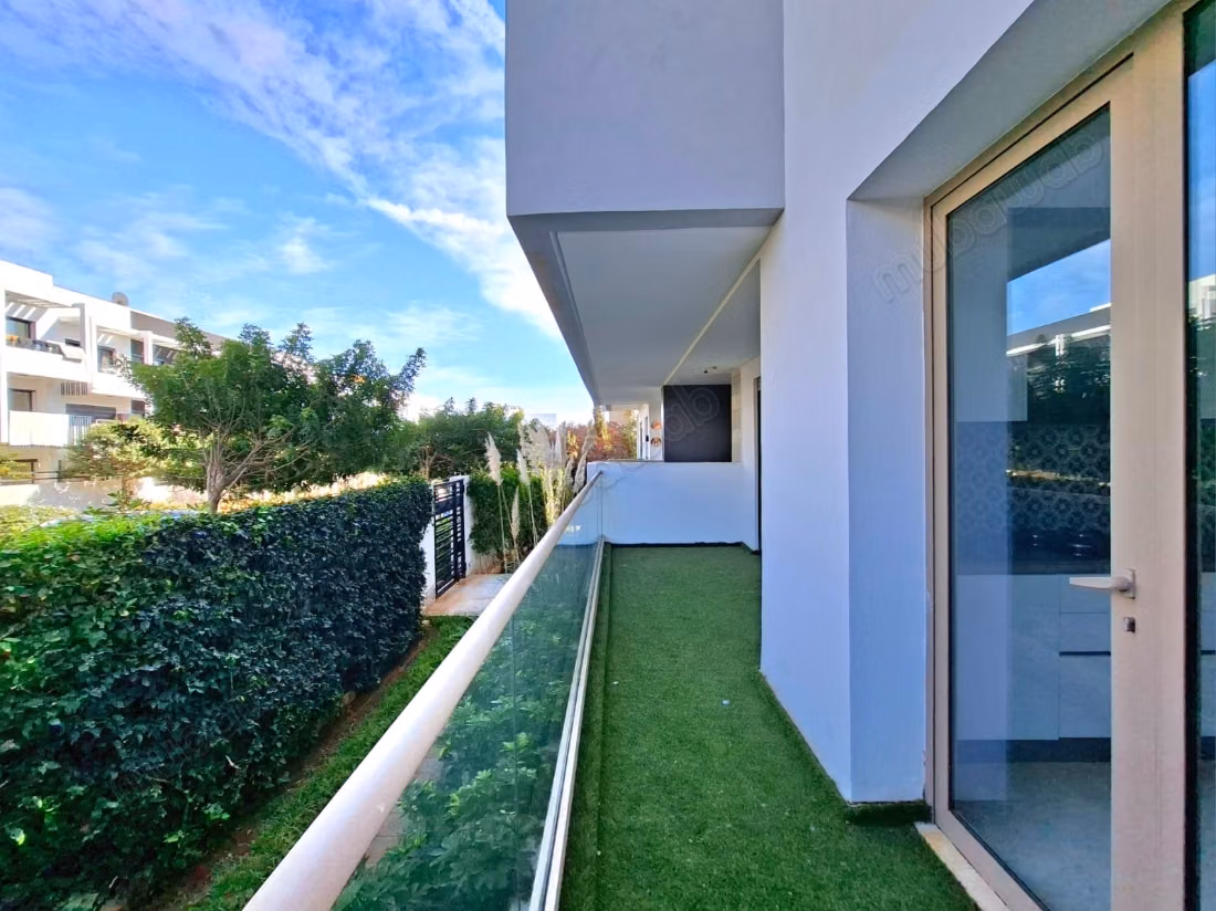 Appartement meublé à louer 
ain diab extension