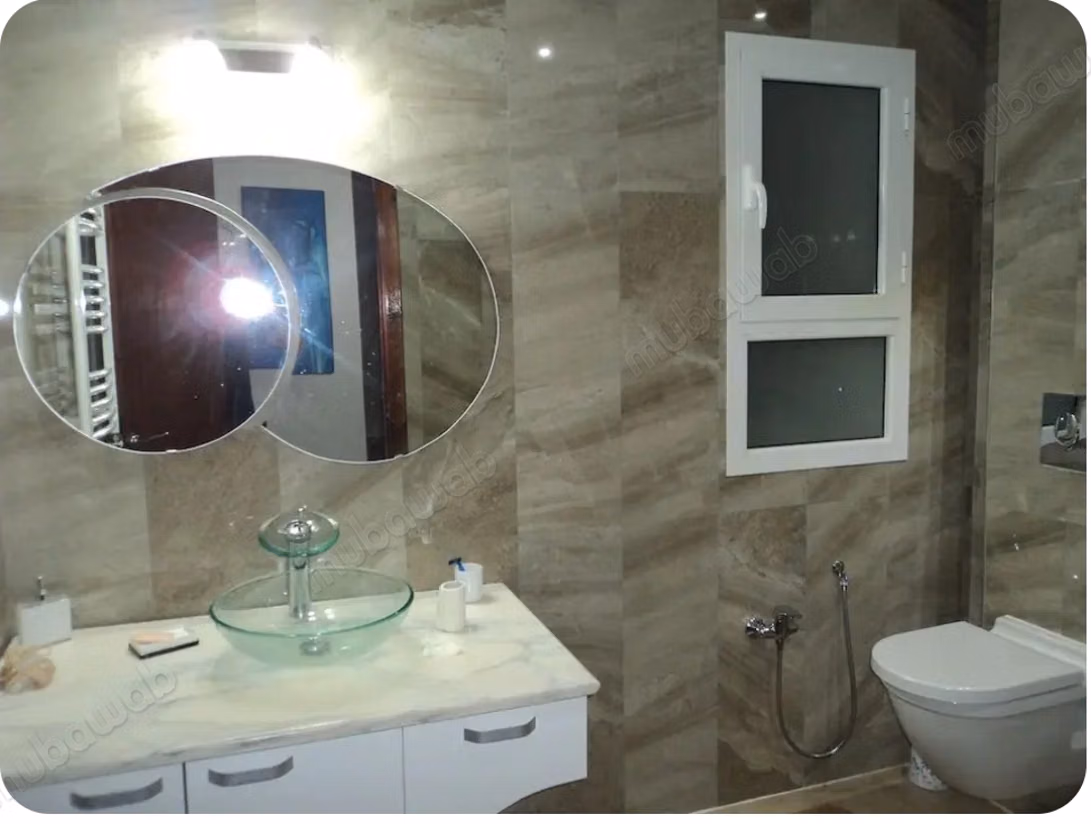 Villa de luxe à louer à Hammamet Nord. 
Surface de 320 m². 
Meublé