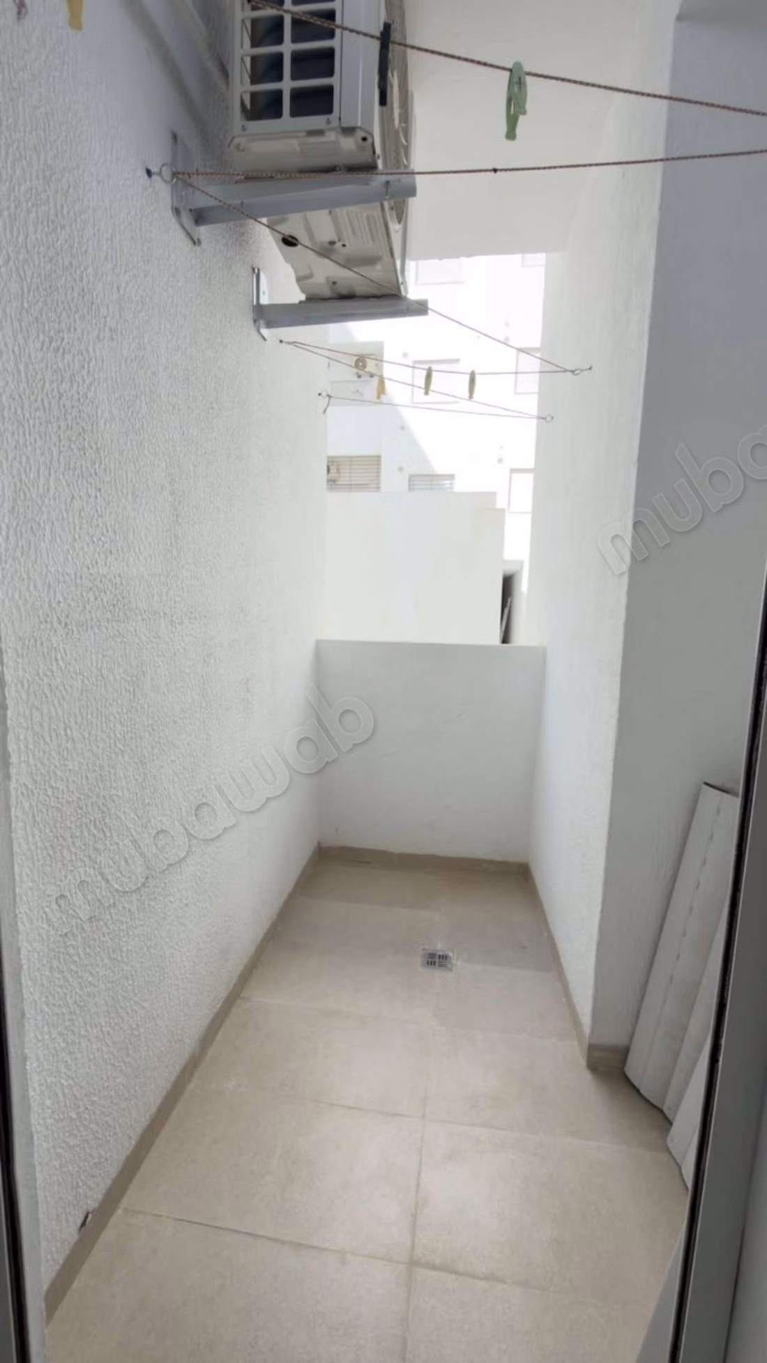  À vendre – Appartement S1 à Laouina cite el wahat anne de construction 2025 