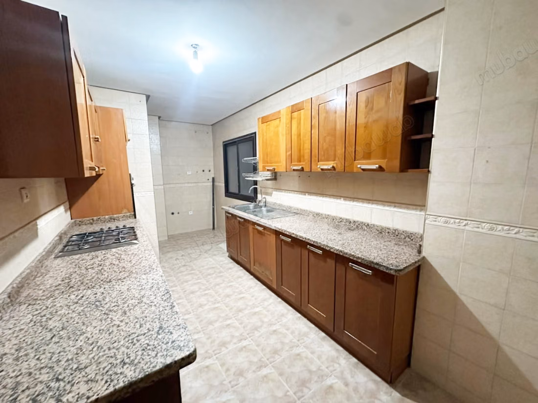 Apartamento vacío en alquiler