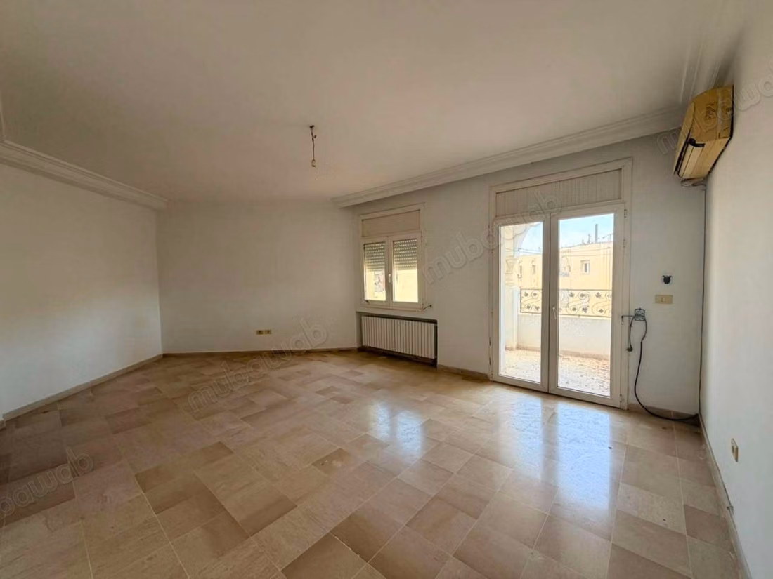  À VENDRE – APPARTEMENT S3, CITÉ EL WAHAT   Cité El Wahat