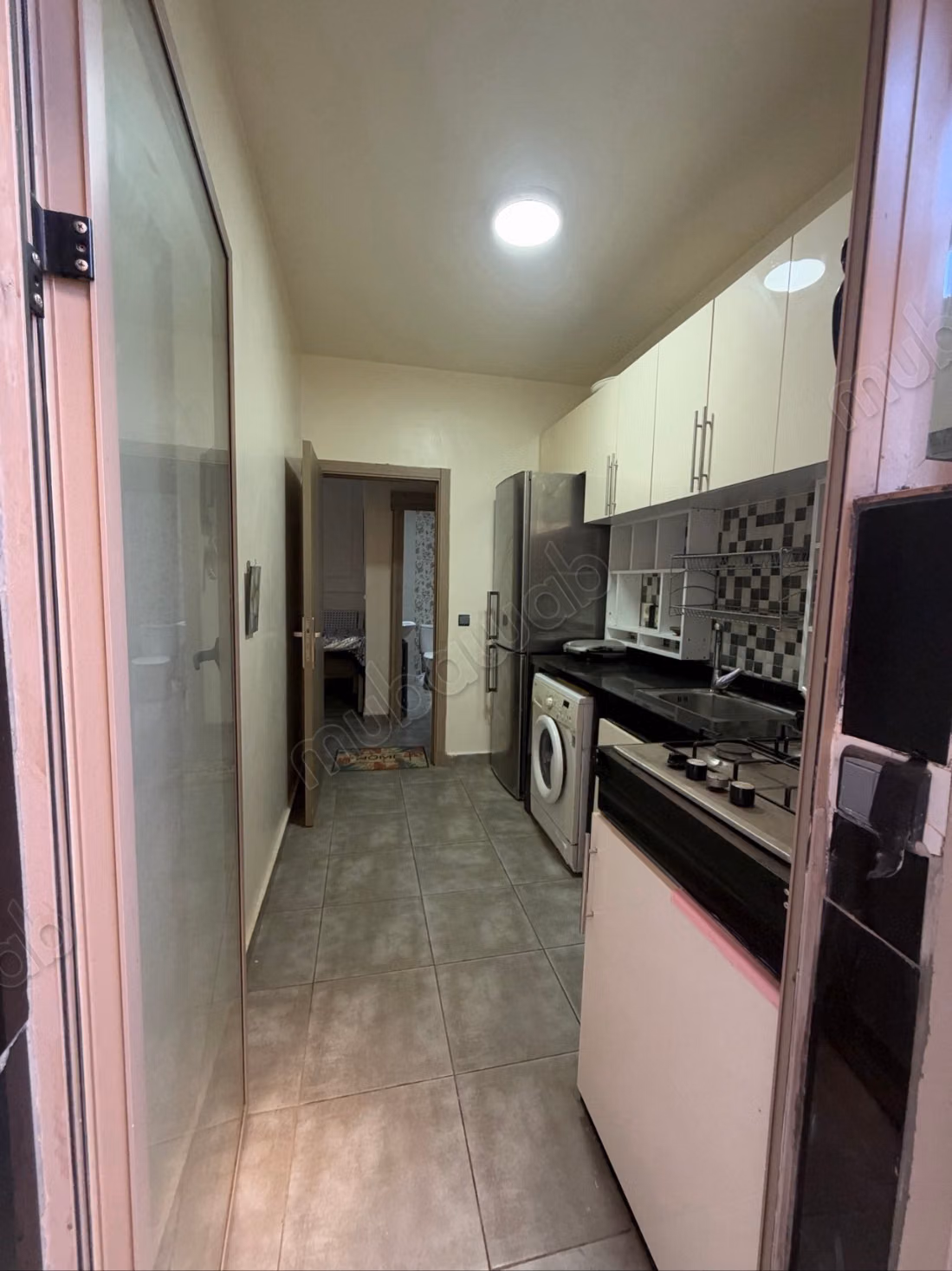 Louez cet appartement à Route Amizmiz. 2 pièces. Lave linge