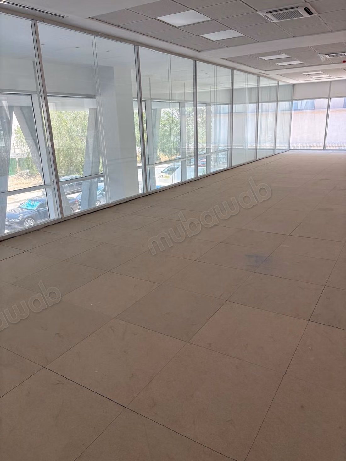 Exclusive Commercial and Office Building LAC 2