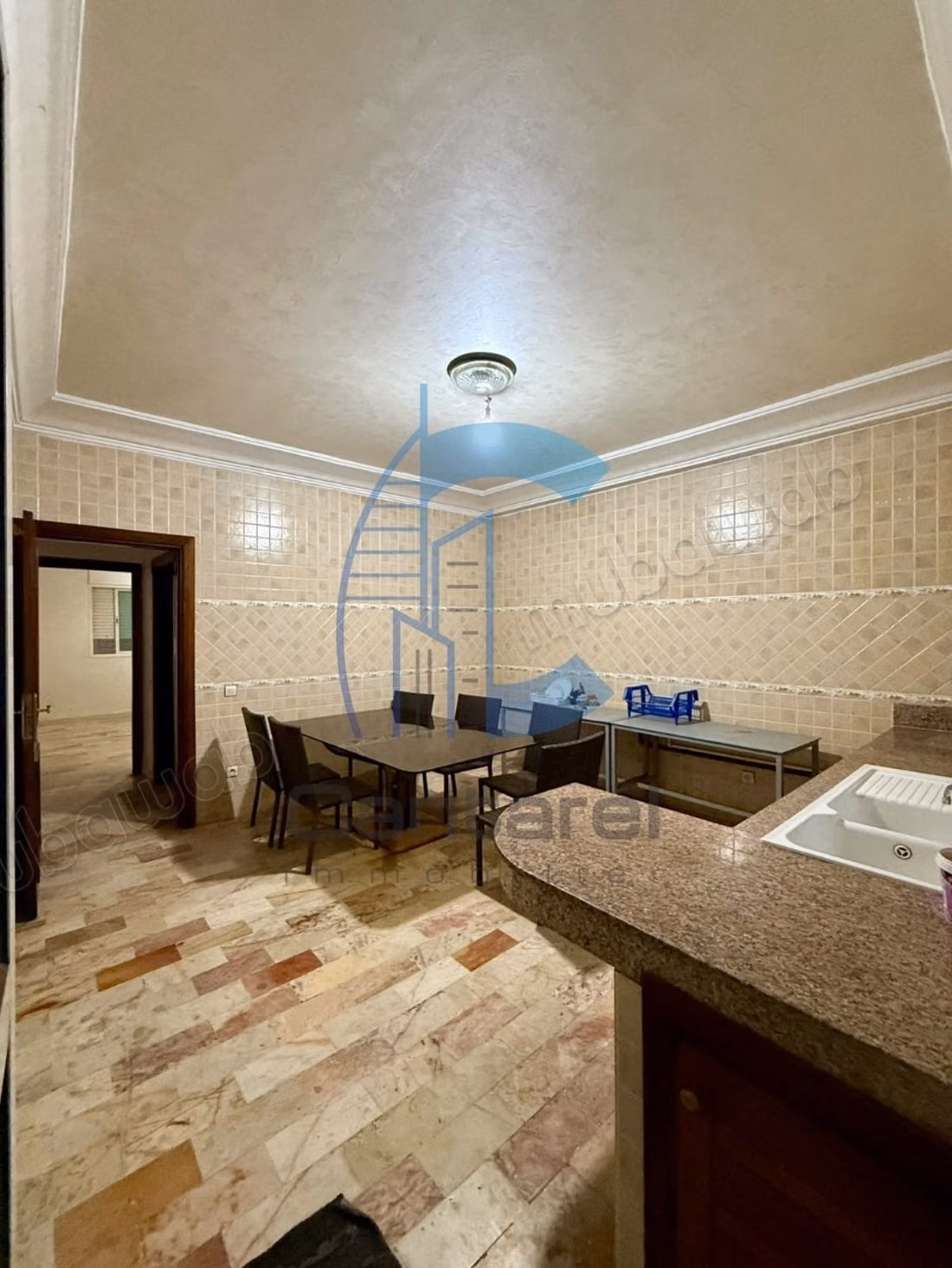 En venta apartamento con dos patios en Riviera