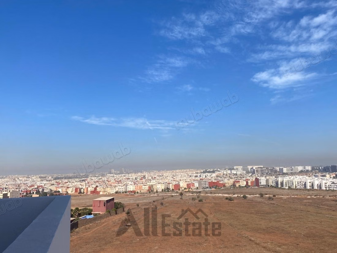 Empty apartment for rent – Sidi Maârouf, Casablanca