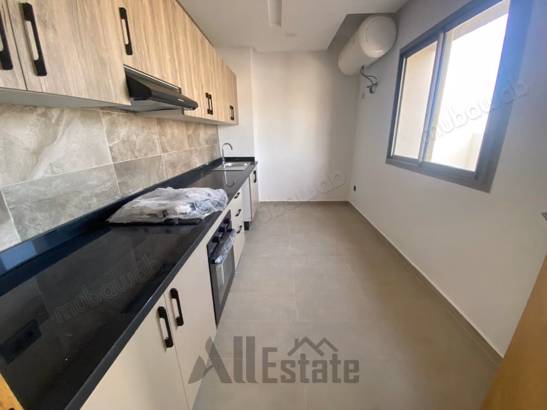 Empty apartment for rent – Sidi Maârouf, Casablanca