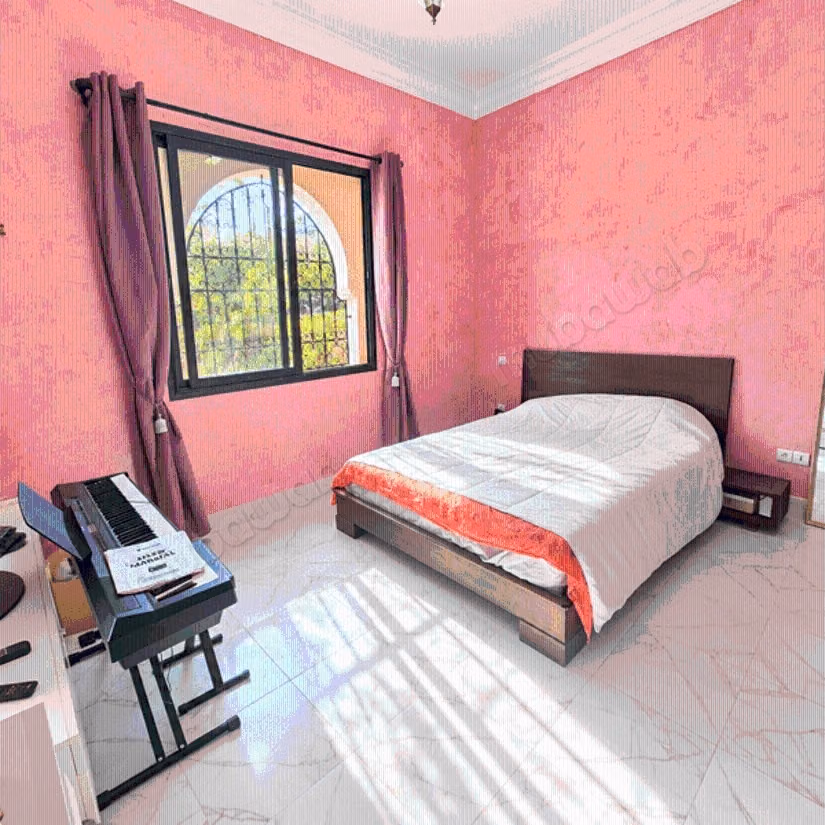 Villa à Vendre de 500.0 m² à Marrakech, Route D'Amizmiz