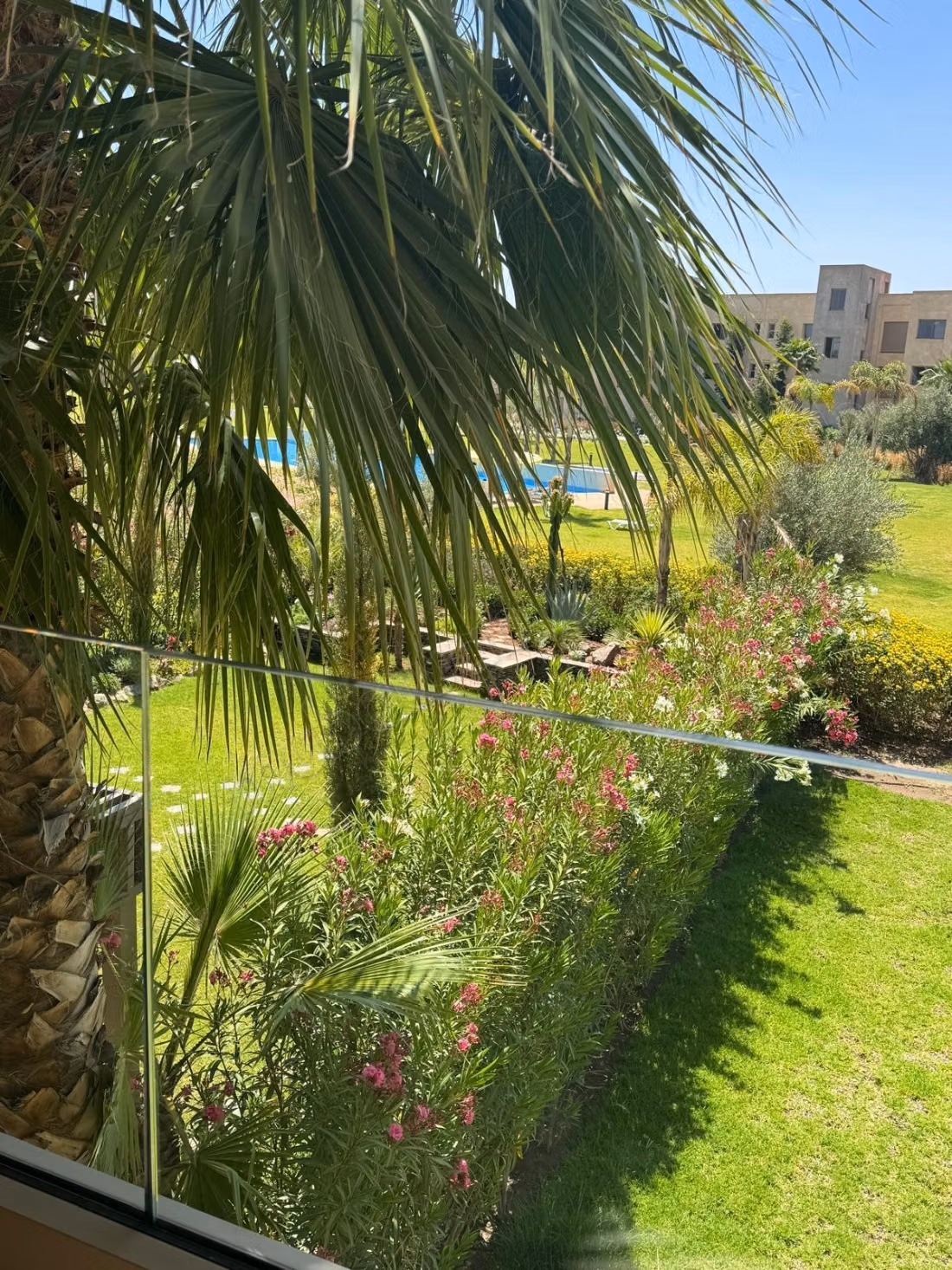 Louez cet appartement à Riad Al Atlas. Superficie 120 m². Bien meublé