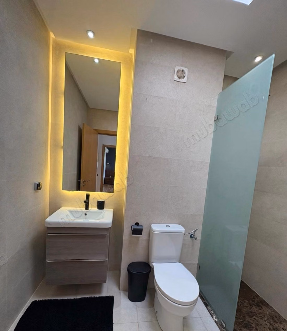 Affitto villa di alto standing a Dar Bouazza. 3 camere piacevoli. Aria condizionata e piscina