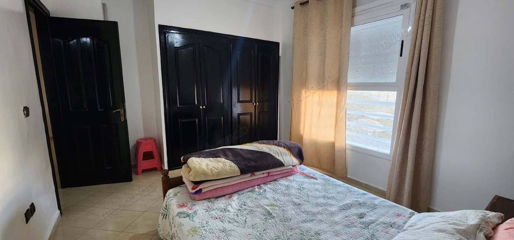 Appartement à vendre 2 chambres compl mostakbal