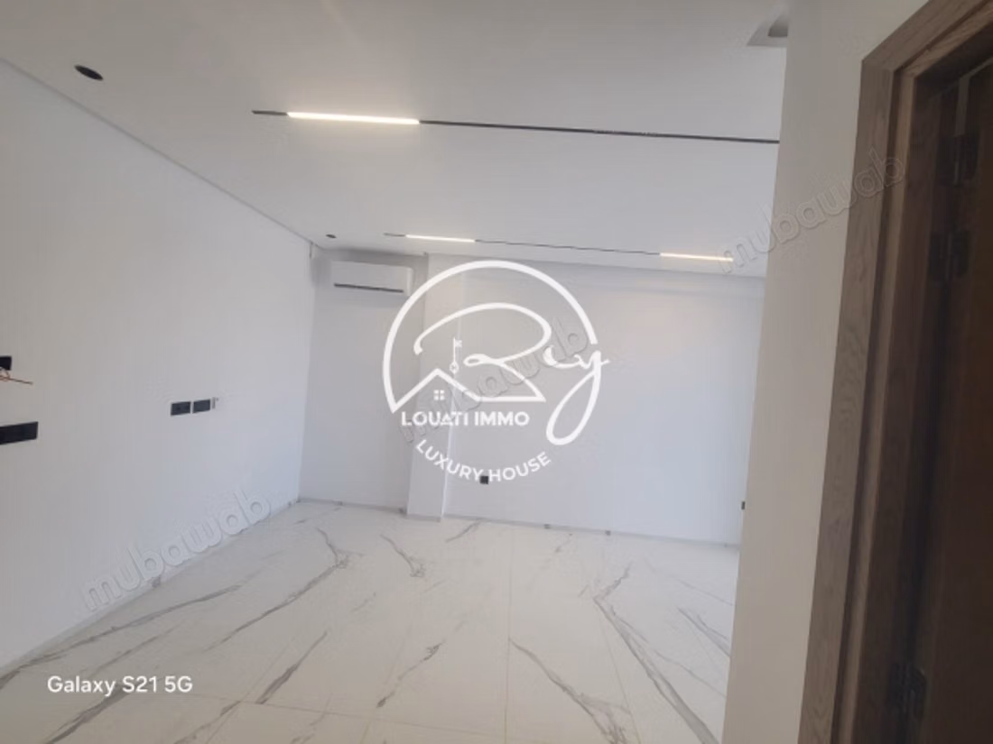A vendre un appartement s2 avec terrasse à la Sou
