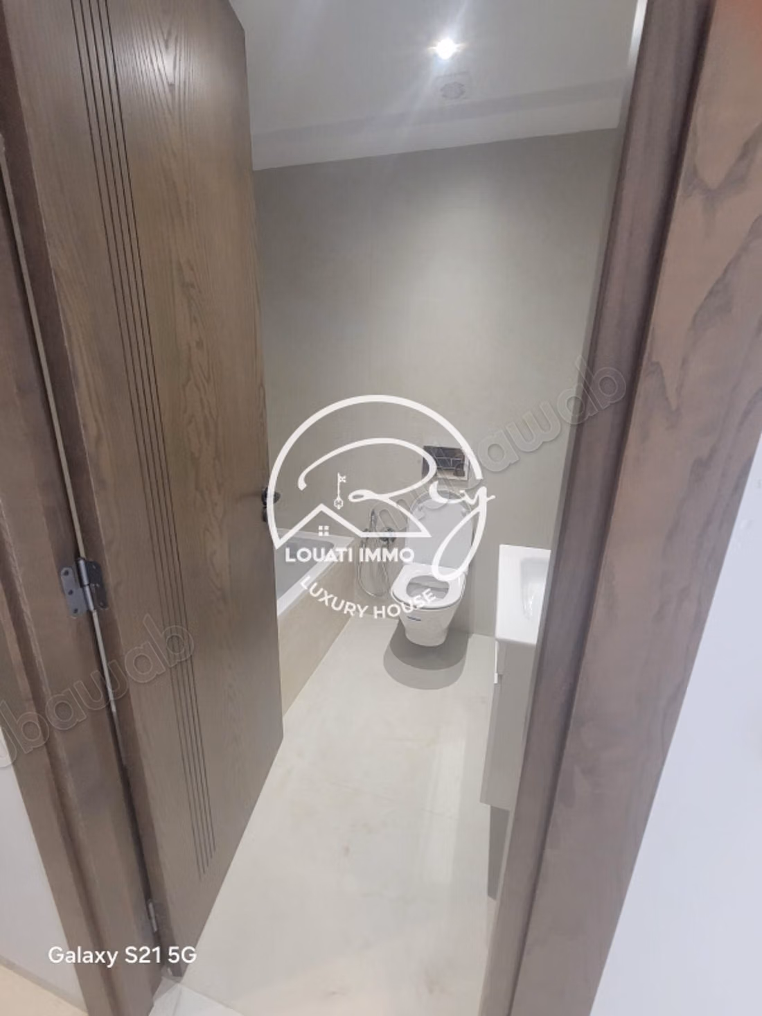 A vendre un appartement s2 avec terrasse à la Sou