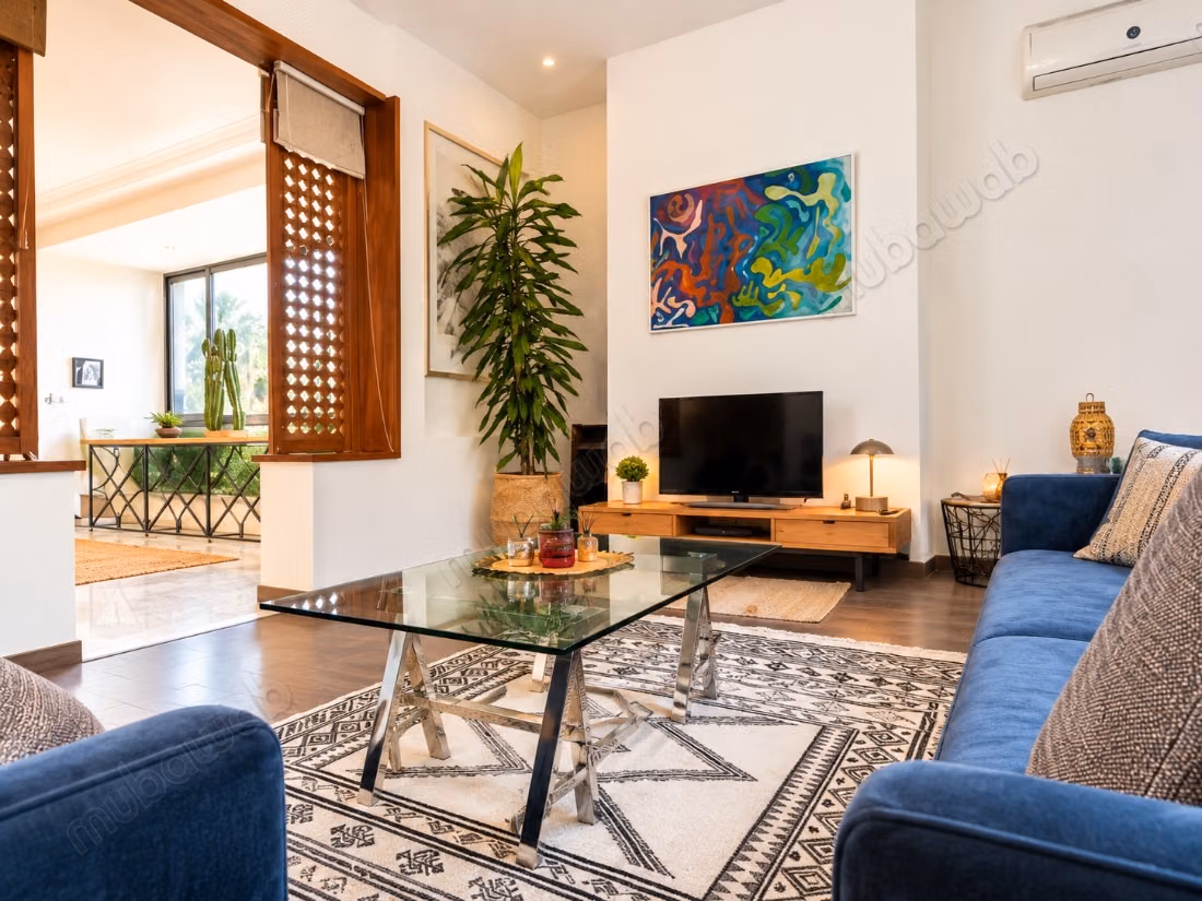 Étage de Villa luxueux meublé à louer sur Oasis 3 Chambres 180M2
