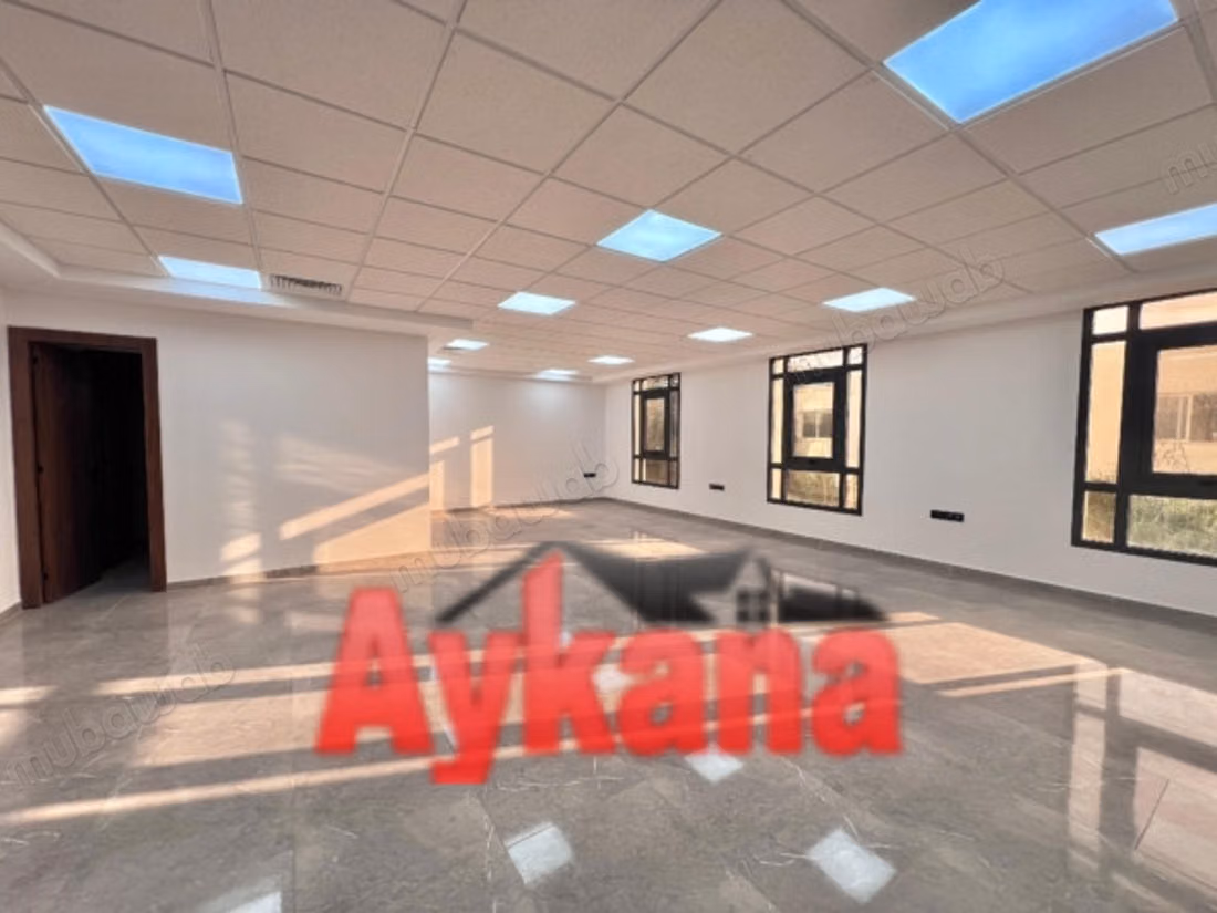 Location Plateaux Bureau Neuf à Oulad Mtaa Temara
