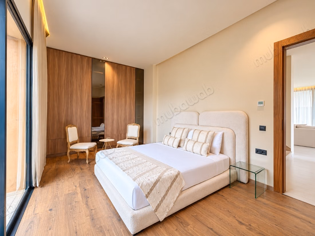 Location villa de haut standing à 5 chambres Meub