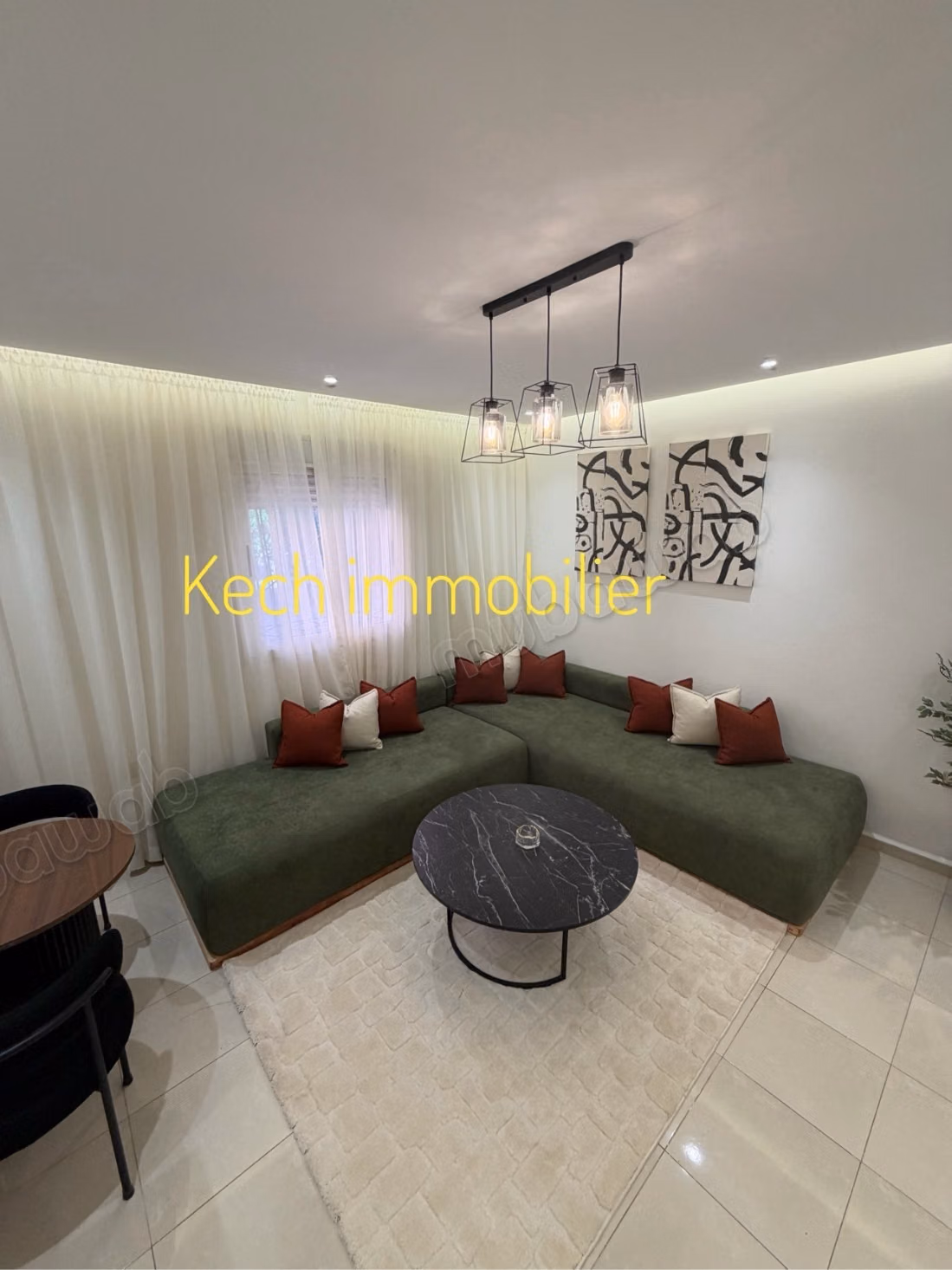 Bel appartement en location à Route de Safi.
Superficie 68 m².
Bien meublé
