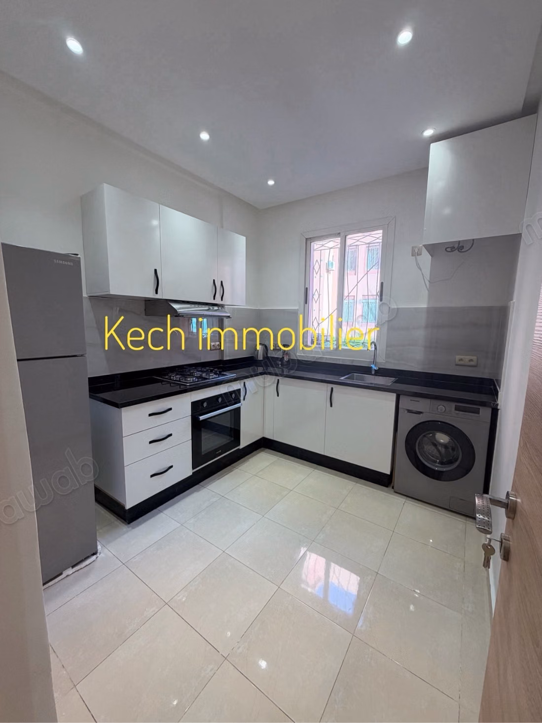 Bel appartement en location à Route de Safi.
Superficie 68 m².
Bien meublé